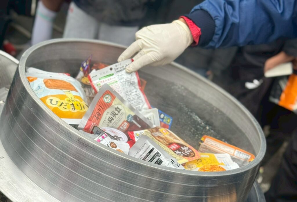 小学校で学ぶ在宅避難と食料備蓄｜DSA出張授業レポート